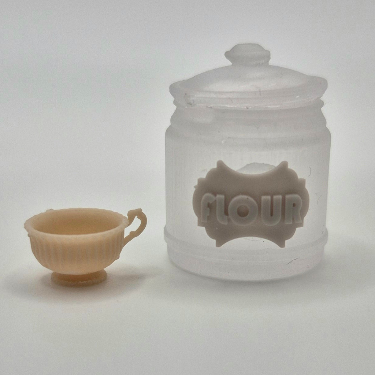 Flour Jar with Teacup - 3D Printed Kit - Ivette Orellana - 1/12 Scale Dollhouse Miniature