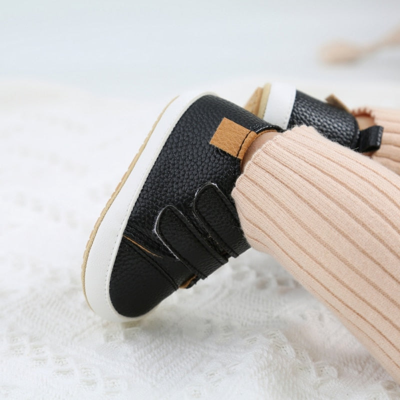 SPARKY Velcro Sneakers