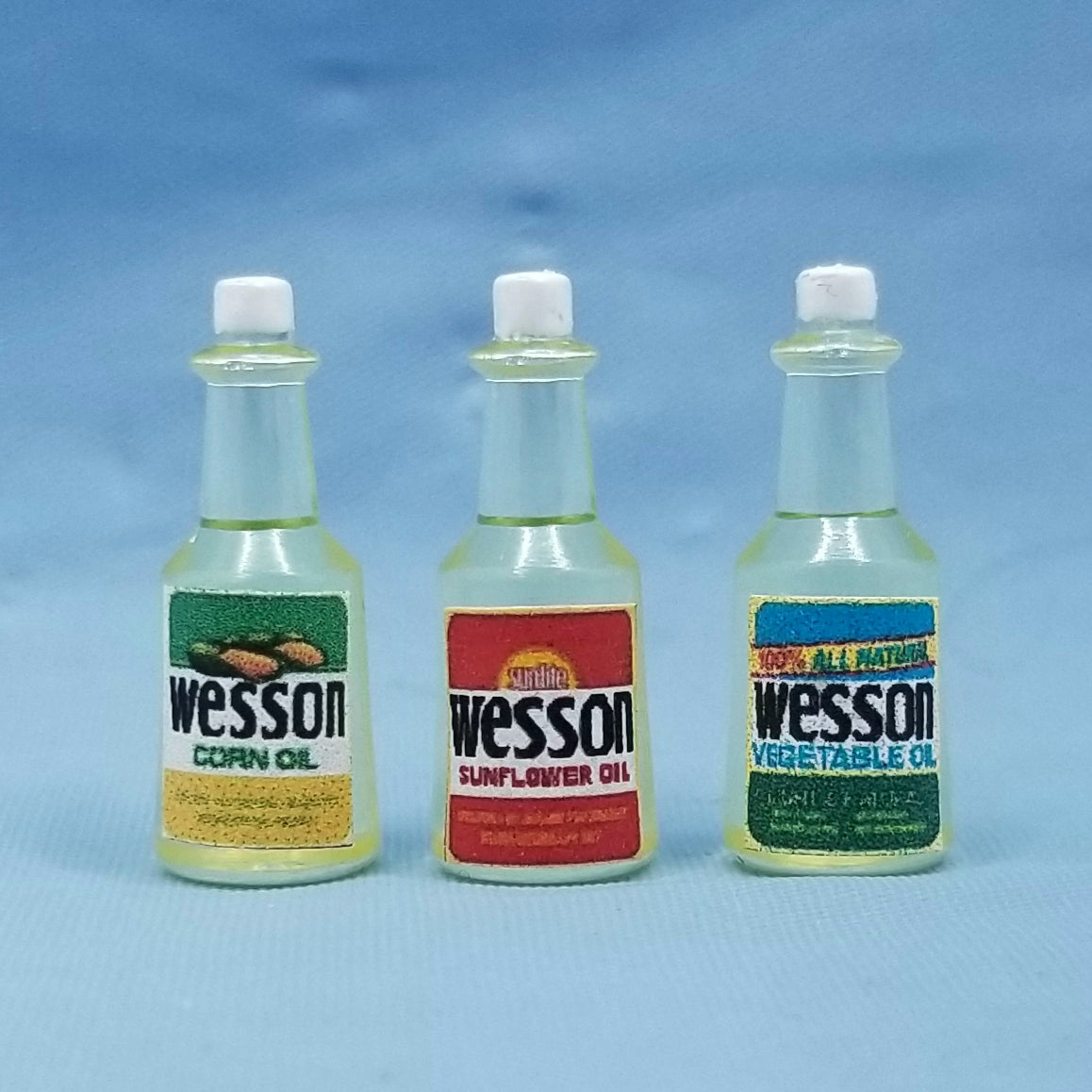 1/12 Scale Bottle of Wesson Oil - Dollhouse Miniature