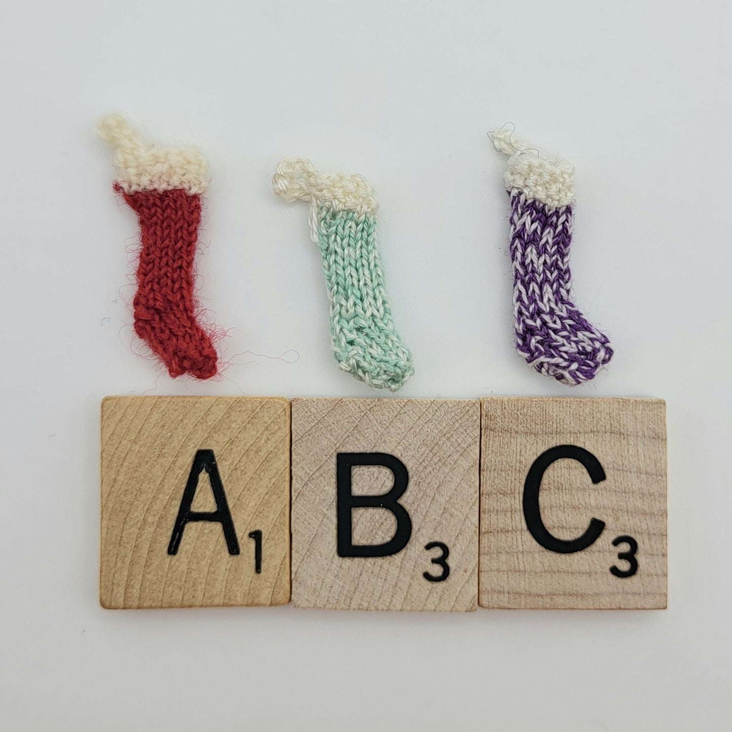 Knitted Christmas Stockings by Linda McTier - 1/24 Scale Dollhouse Miniatures