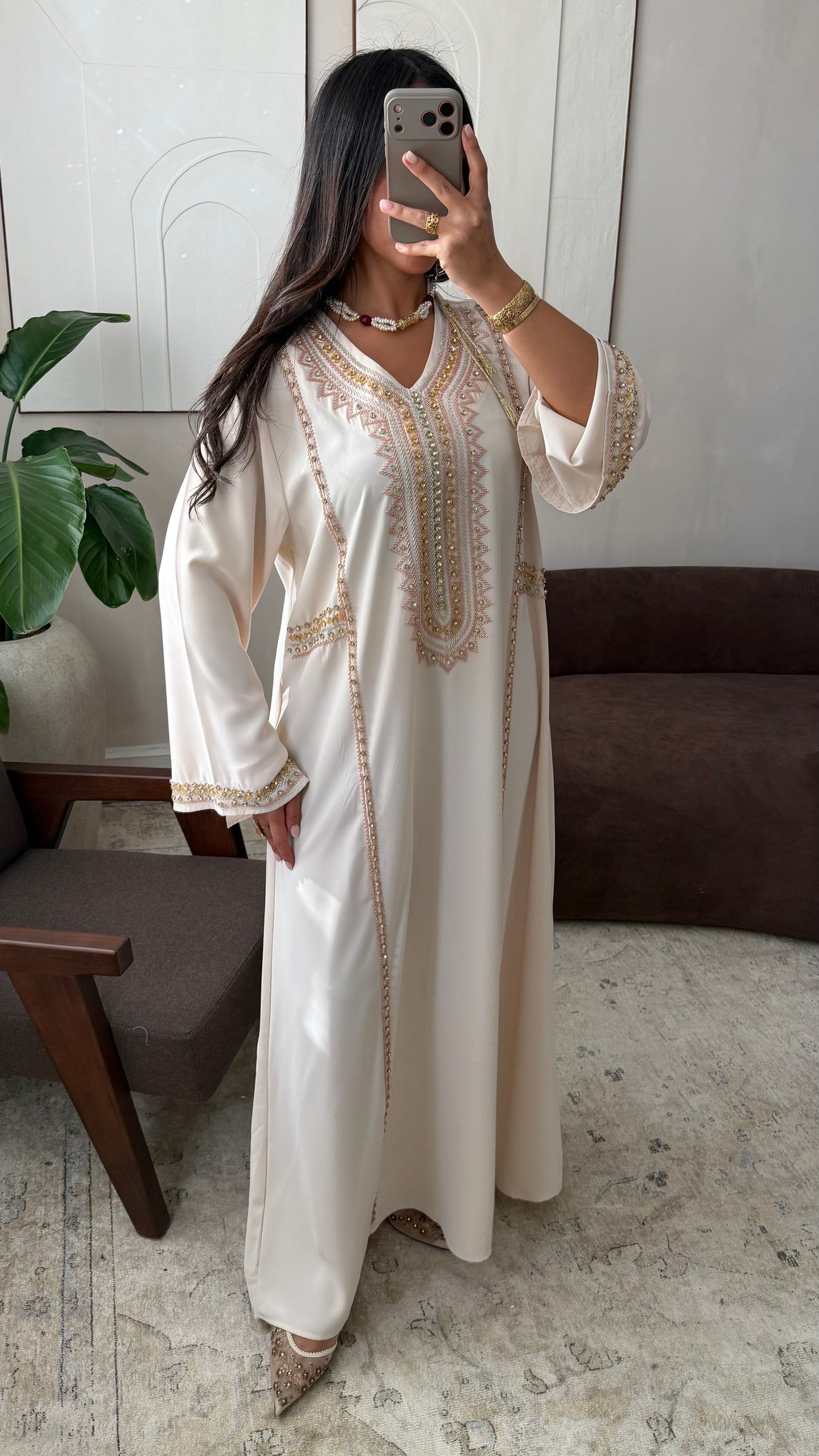 Caftan Fluide Perle A La Main I Ecru