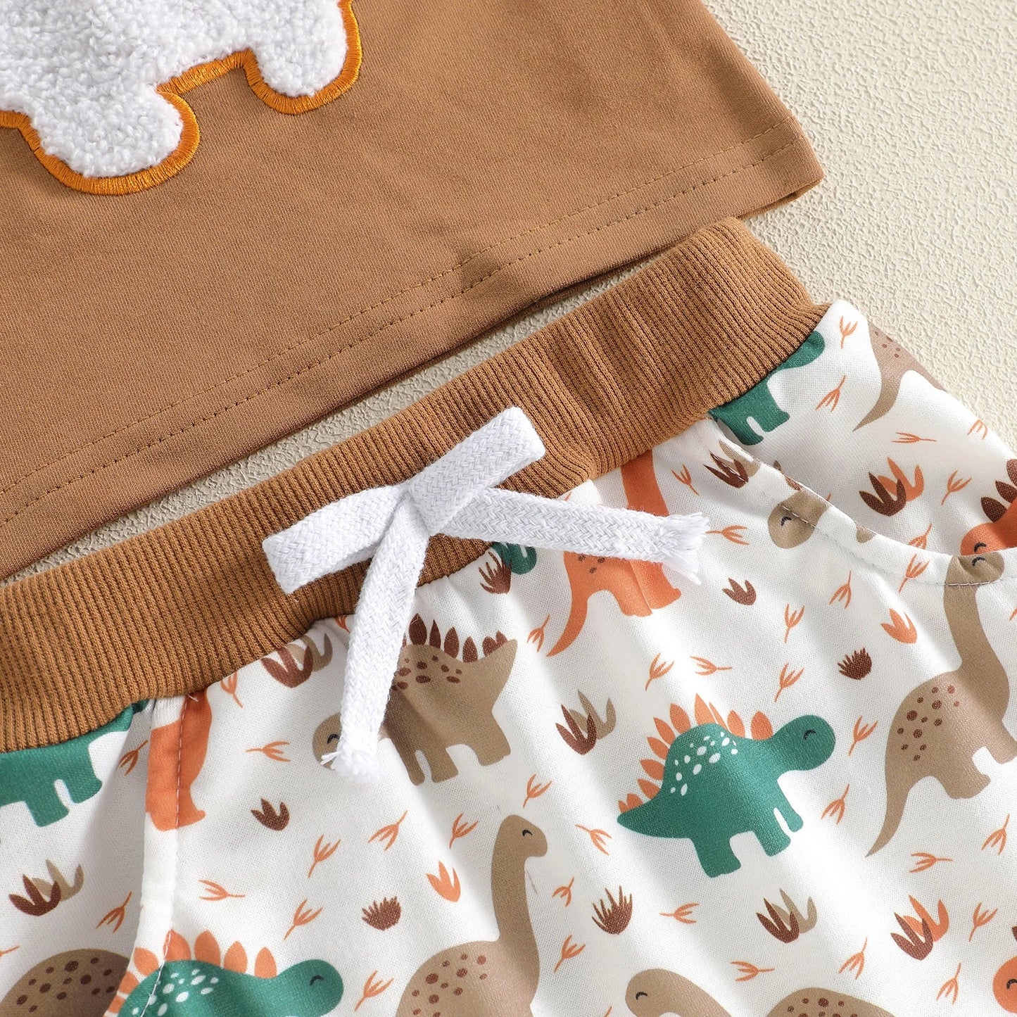 DINOSAUR Brown Summer Outfit