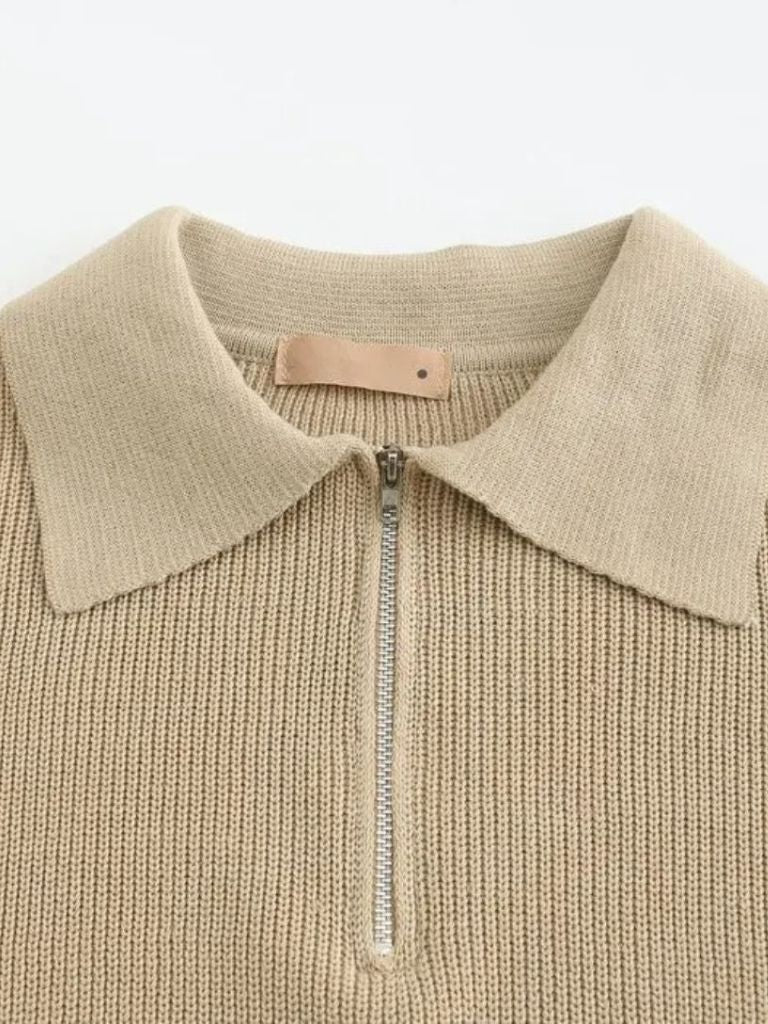 essential-half-zip-sweater-cross-crown